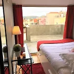 The Bridge Albergue Lisboa